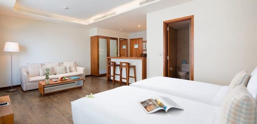 Comfy Studio| 4th Floor, Pool&Gym, 1′ Beach Access Comfy Studio| 4th Floor, Pool&Gym, 1′ Beach Access