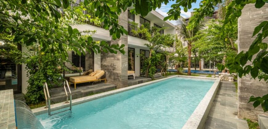 12BR Mini Resort w/ 2 pools 12BR Mini Resort w/ 2 pools