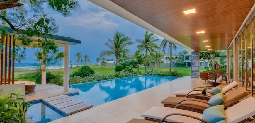 Villas DaNa 7BR Beachfront Luxury &fully equipped