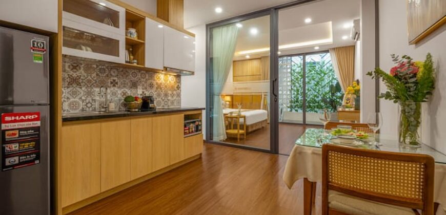 May Home 46m2/Rear Balcony/5 mins to My Khe Beach May Home 46m2/Rear Balcony/5 mins to My Khe Beach