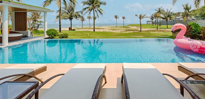 Beachfront Luxury 08-BDR Pool Villa | Resort Access ?????