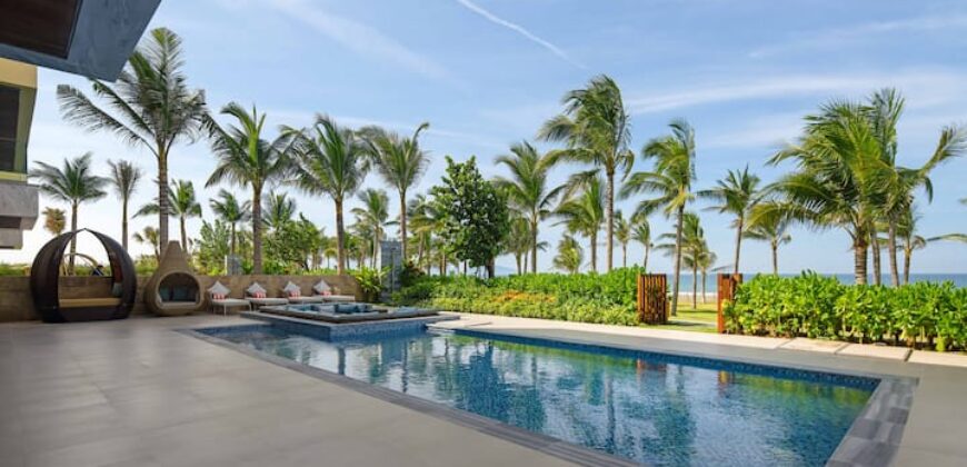 6 Bed-rooms Beach Front Villas 6 Bed-rooms Beach Front Villas